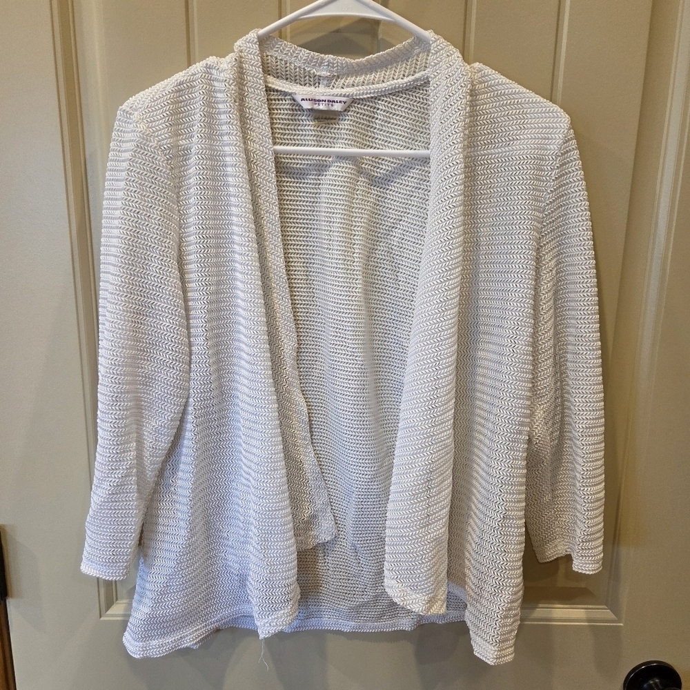 Allison Daley 3/4 Sleeve Cardigan  Open Front Spring Medium Petitie